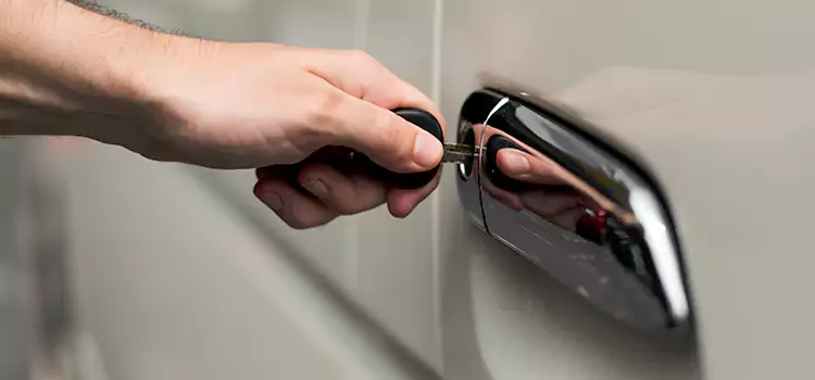 Why Choose Our Auto Locksmith Team in Huntington Beach, CA?